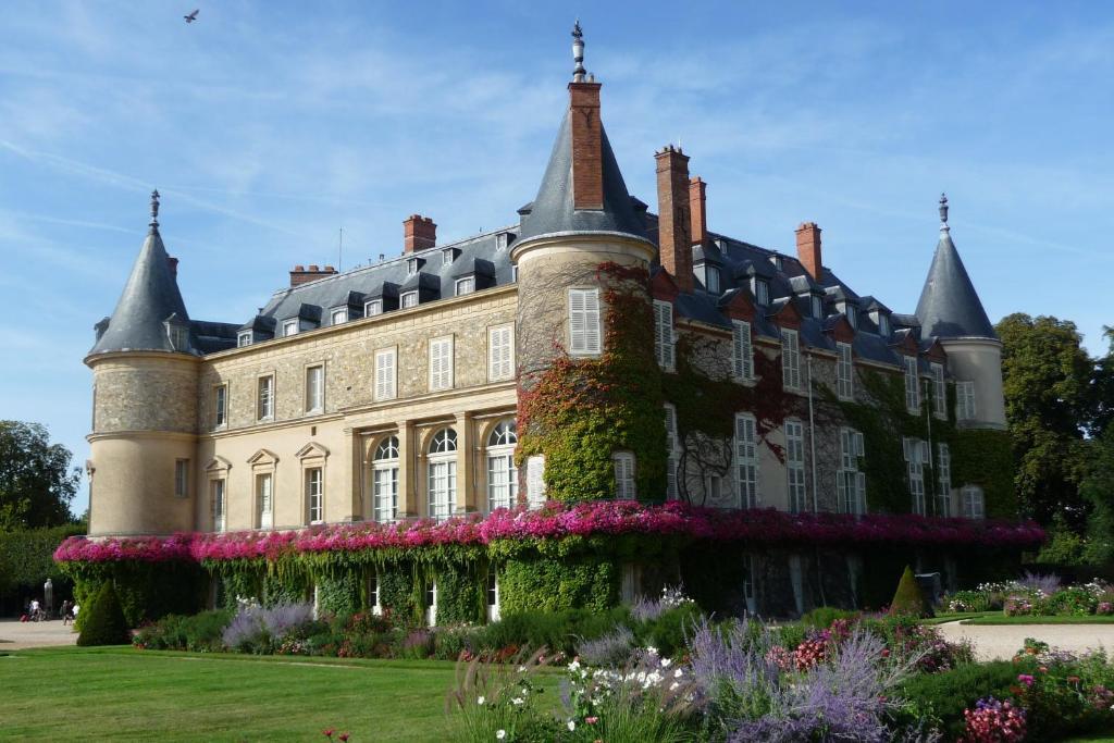 Le Coin de Marie à deux pas du centre ville Rambouillet Esterno foto